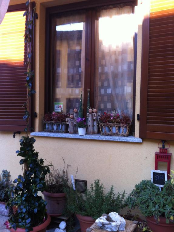 B&B Il Portico Del Conte Bosisio Parini Cameră foto
