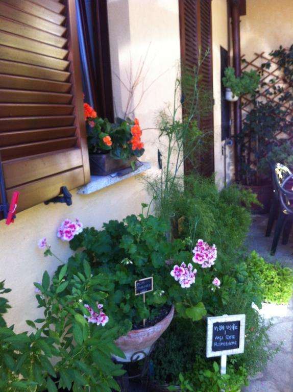 B&B Il Portico Del Conte Bosisio Parini Cameră foto